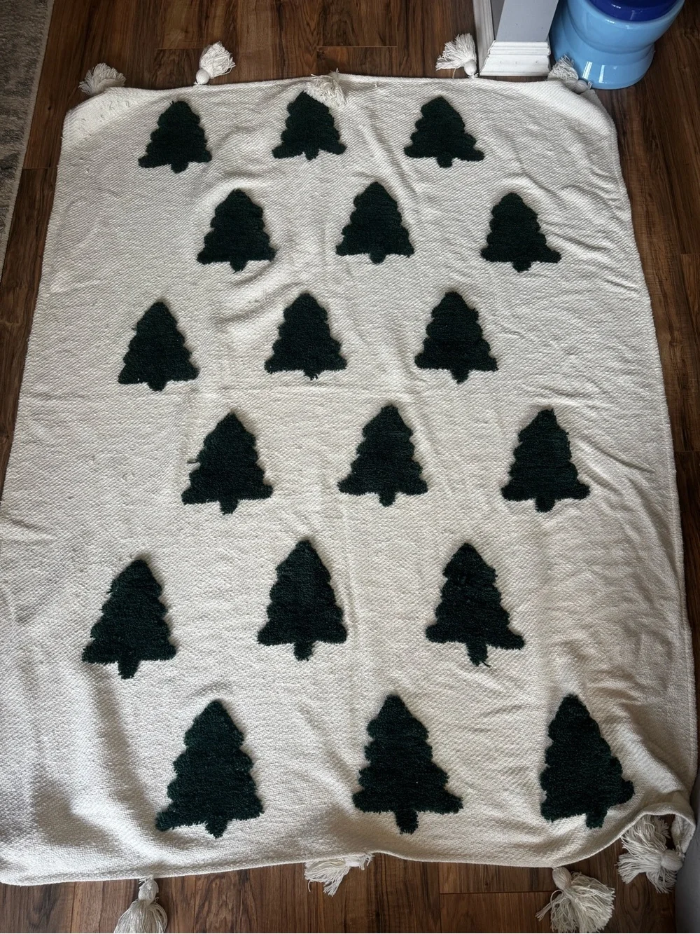 Rachel Zoe Tree Decorative Throw Blanket w/ Tassels  50” inches x 60” inches
